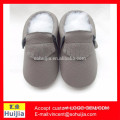 Alibaba uae 100% genuine butter soft leather baby shoes gray& gold studded baby moccasins for promotion